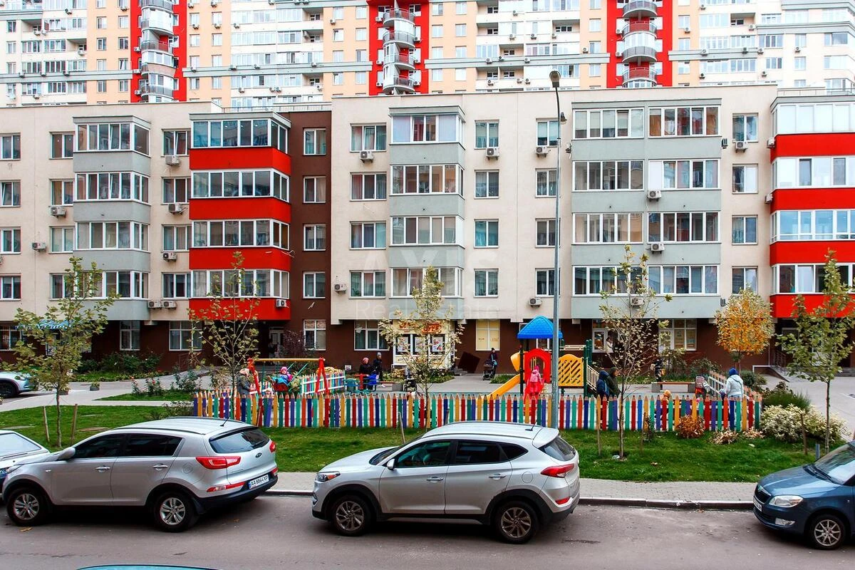 2к квартира ул. Юлии Здановской 486655916