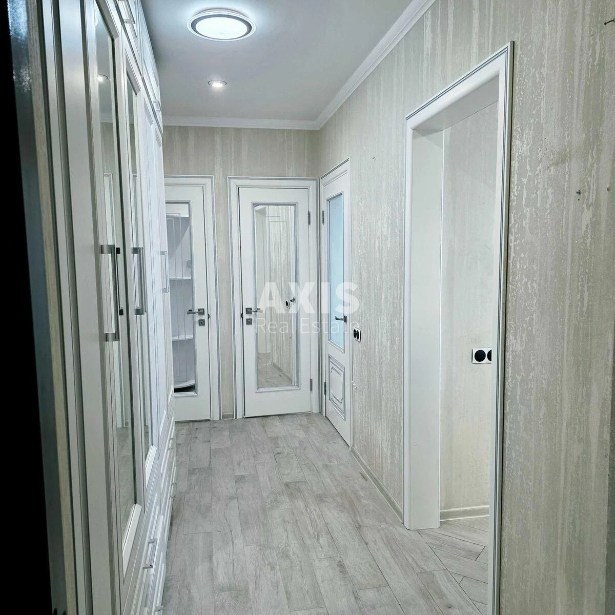 2к квартира ул. Радистов 326886316