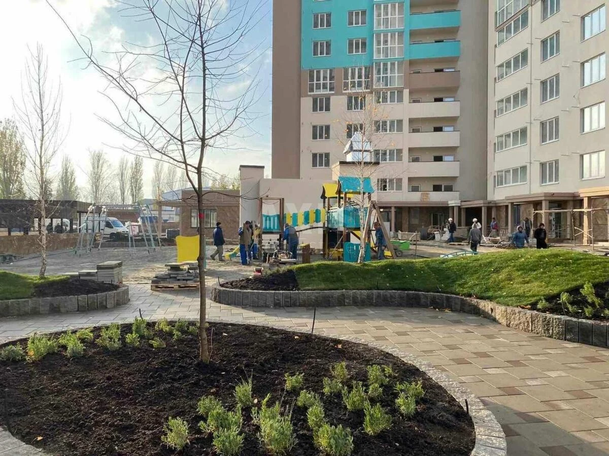 3к квартира ул. Заболотного Академика 15699909