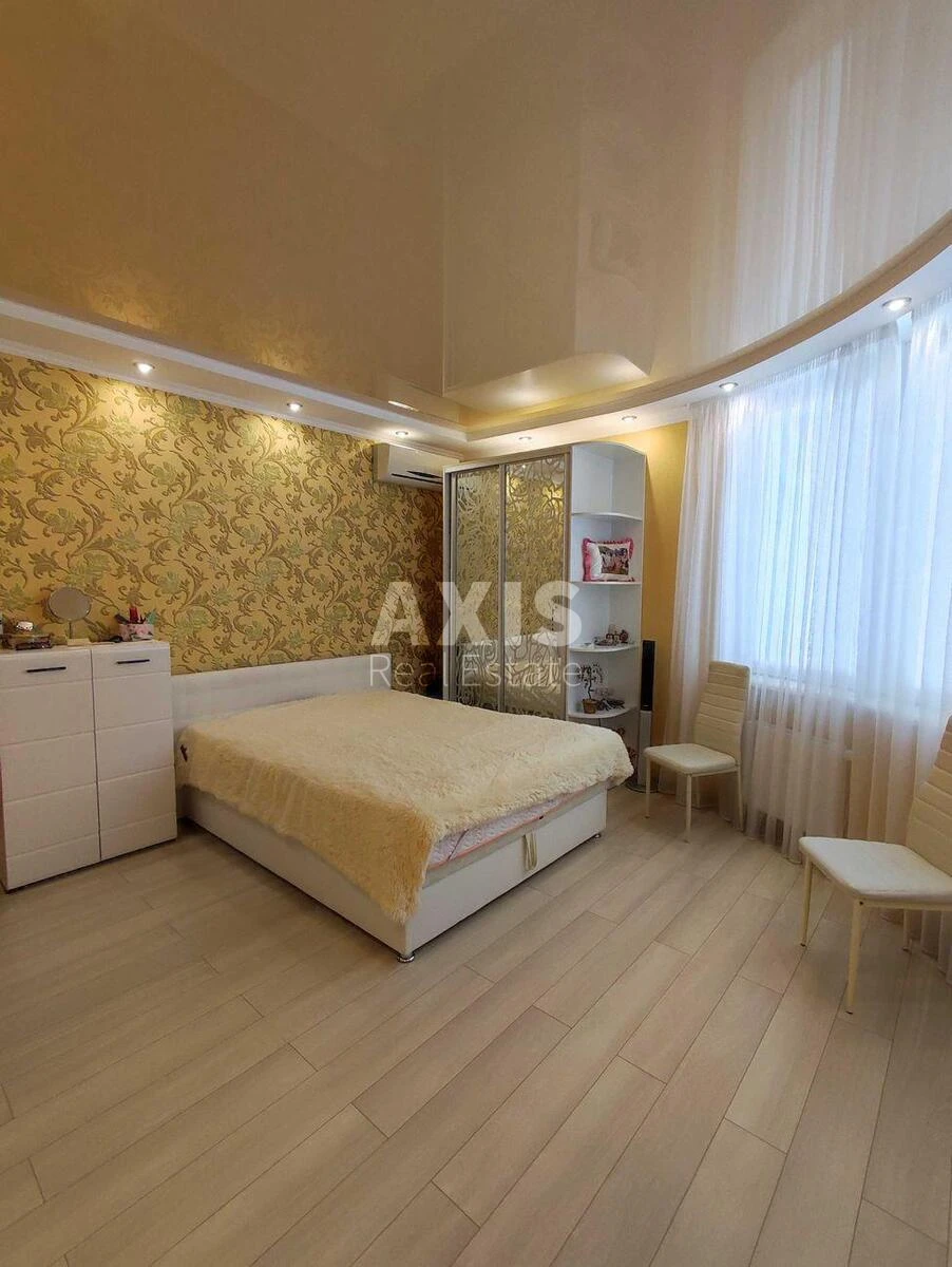 1к квартира ул. Ревуцкого Семь Б690778