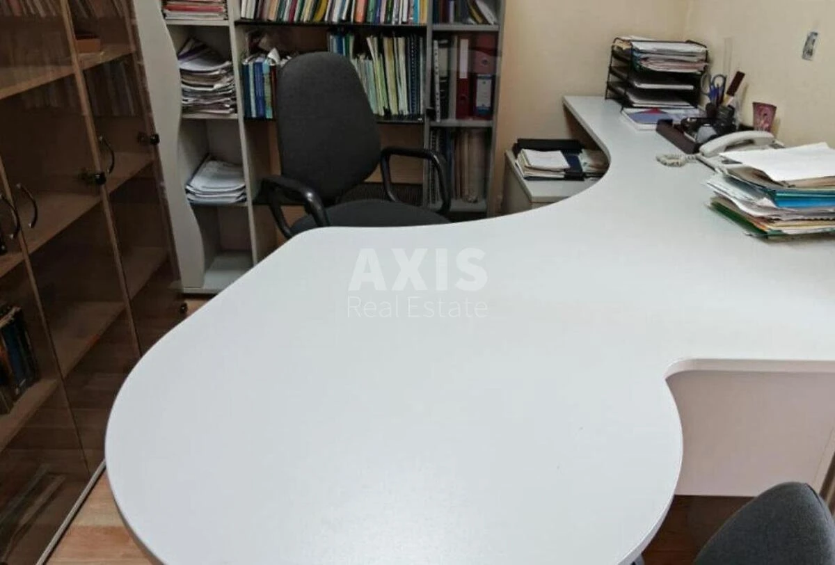 Office bul. Lesi Ukrai'nky 23А, 60m2700388
