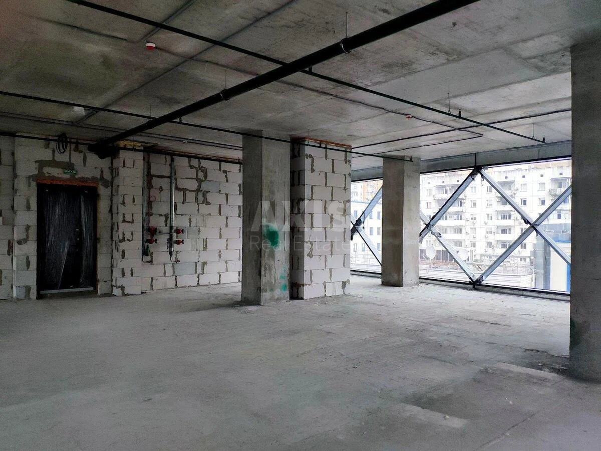 Office vul. Stusa Vasylja 35А, 300m2677029