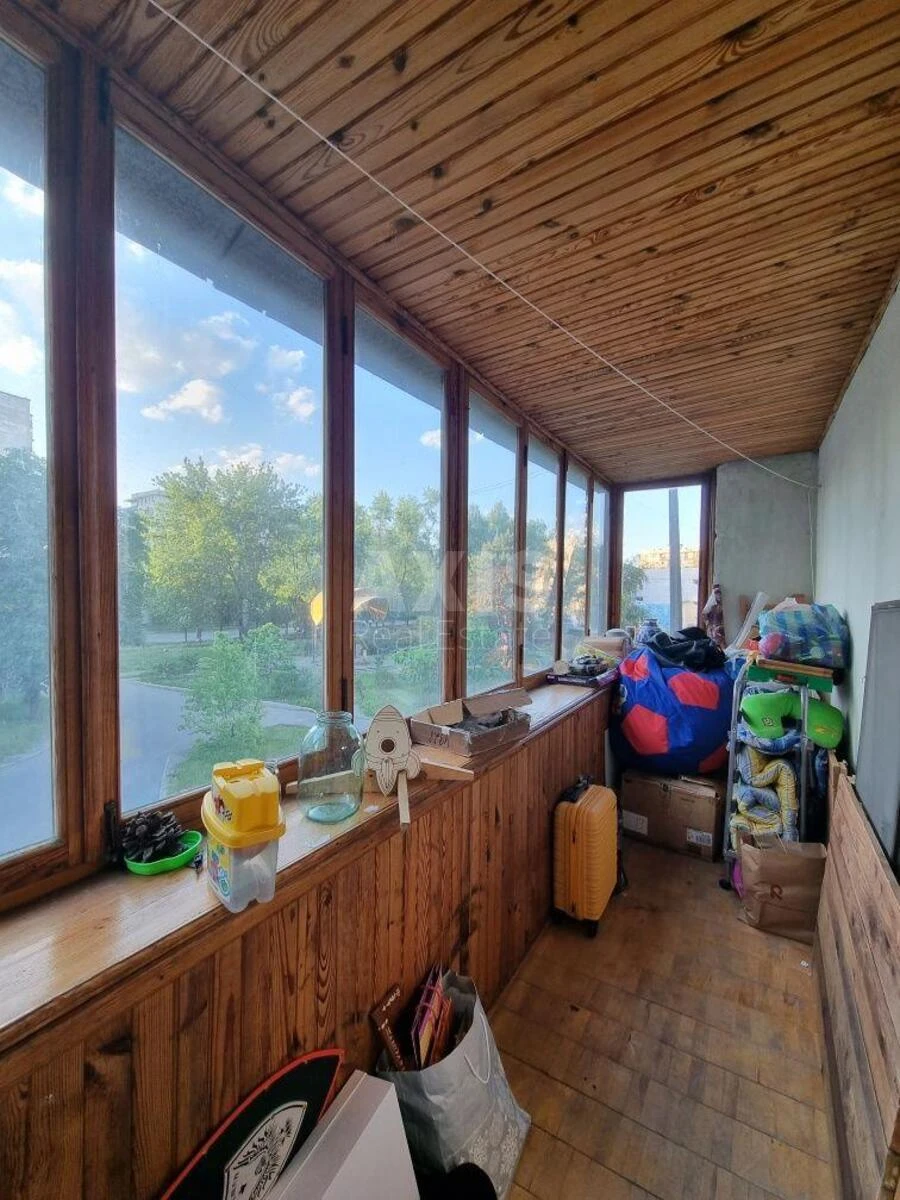 4к квартира ул. Рональда Рейгана 206847411