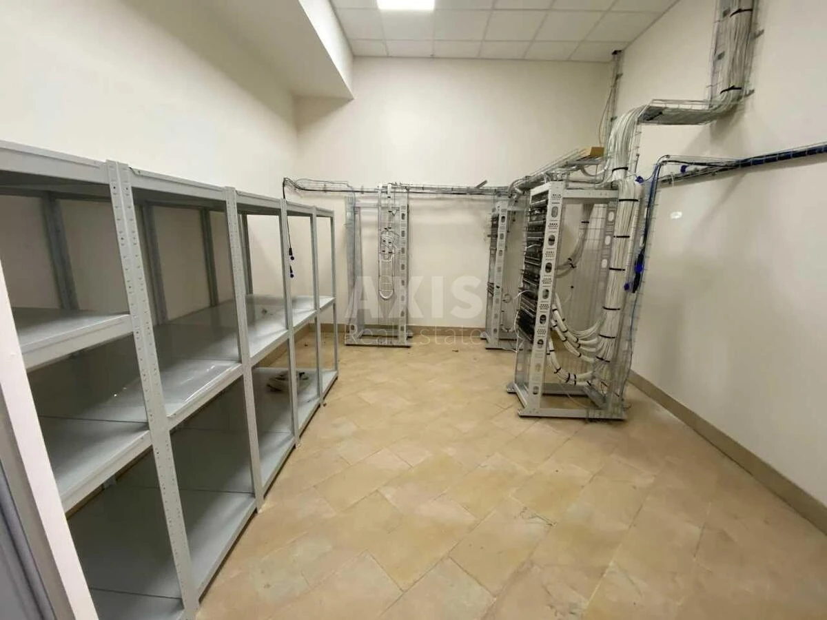 Офис ул. Глубочицкая 17, 650м2683815