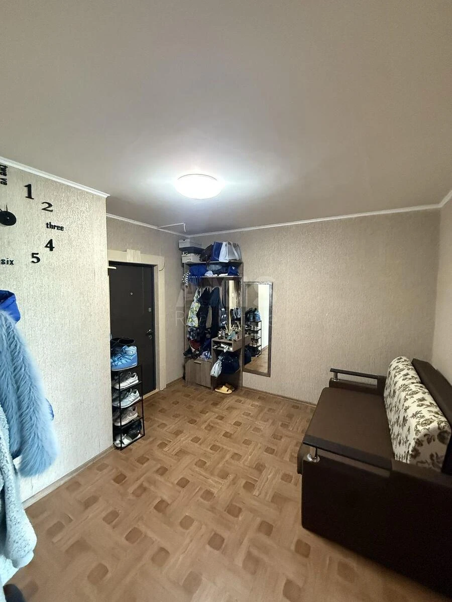 1k apartment prov. Jasynuvats'kyj 11688000