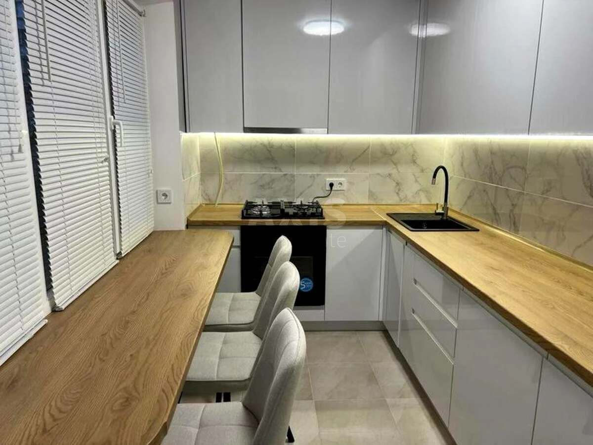 3k apartment vul. Parkovo-Syrec'ka 1066841