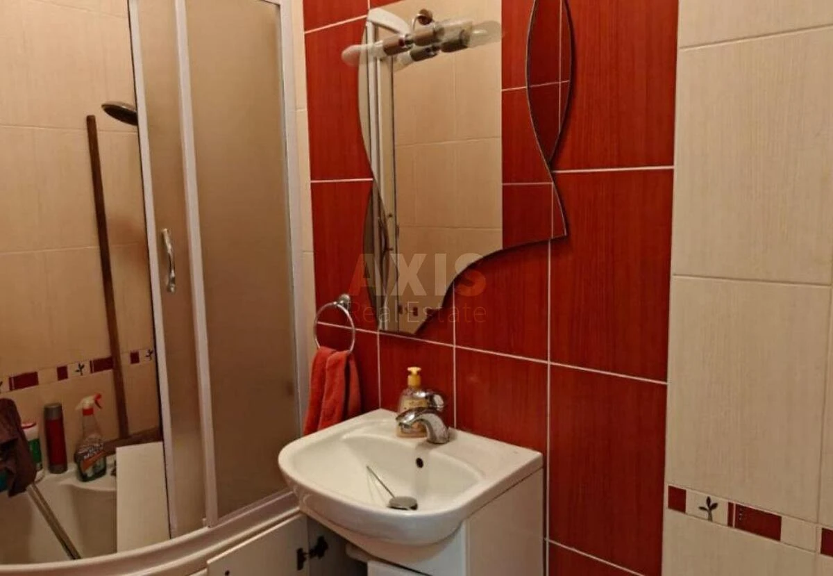 Офис бул. Леси Украинки 23А, 60м27003811