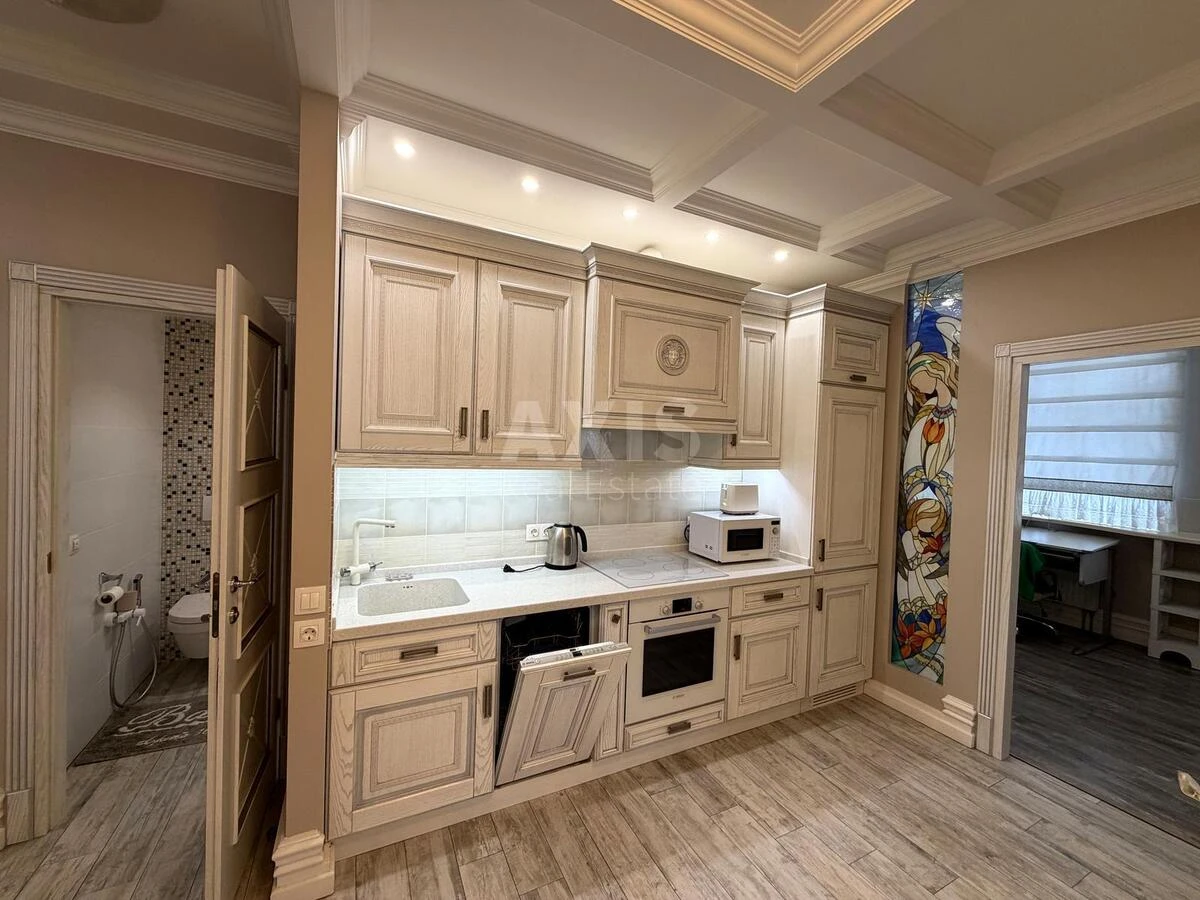 2k apartment vul. Sim'i' Kul'zhenkiv 33689100