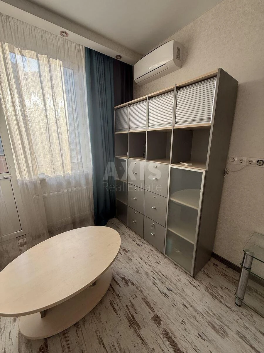 2k apartment vul. Yulia Zdanovska 46/1690460