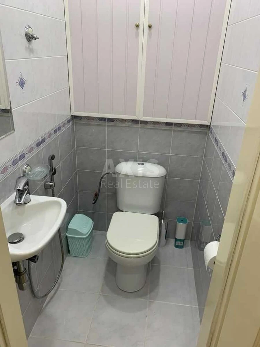 3k apartment vul. Staronavodnyc'ka 8Б6932212
