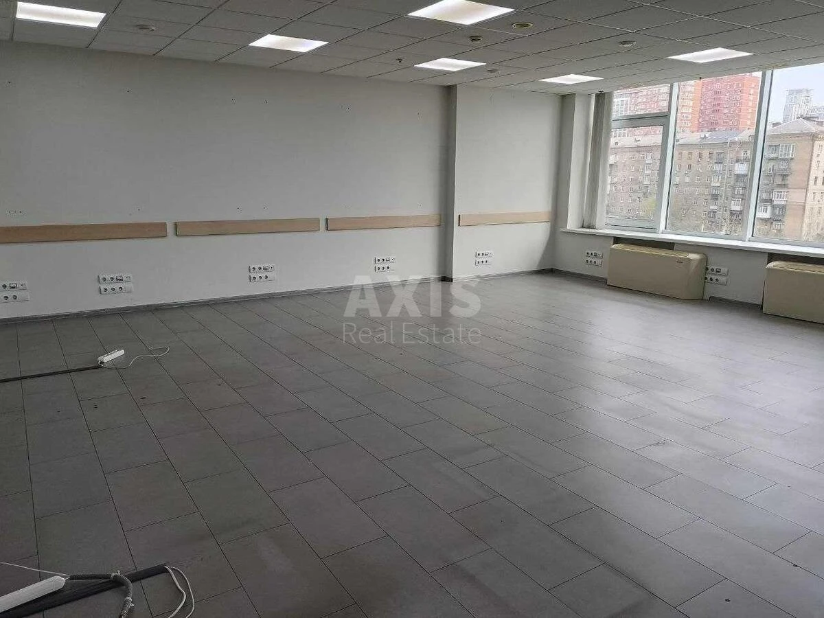 Office vul. Antonovycha 172, 137m2700050