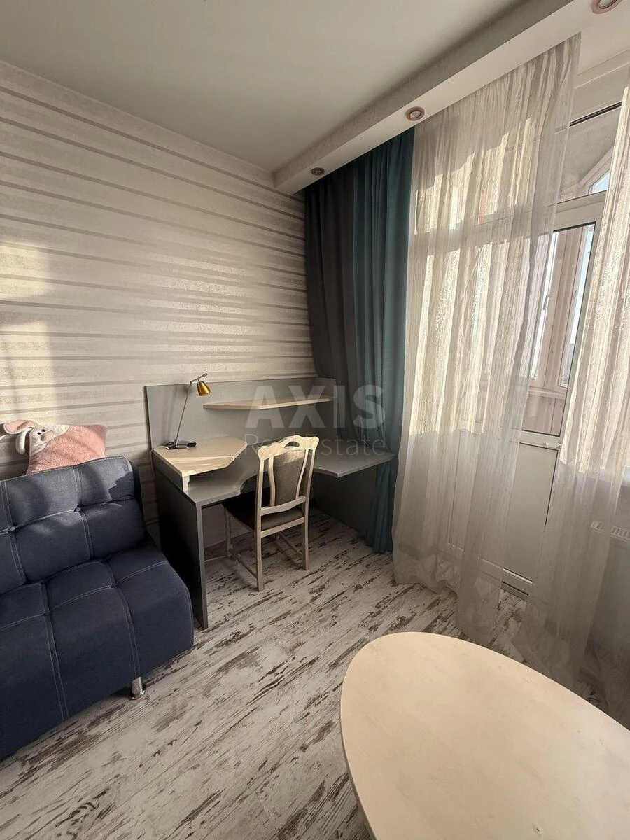 2k apartment vul. Yulia Zdanovska 46/1690461