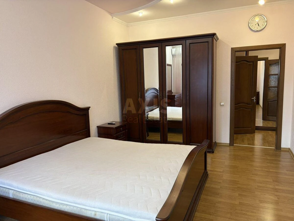 2к квартира ул. Дмитриевская 69709556