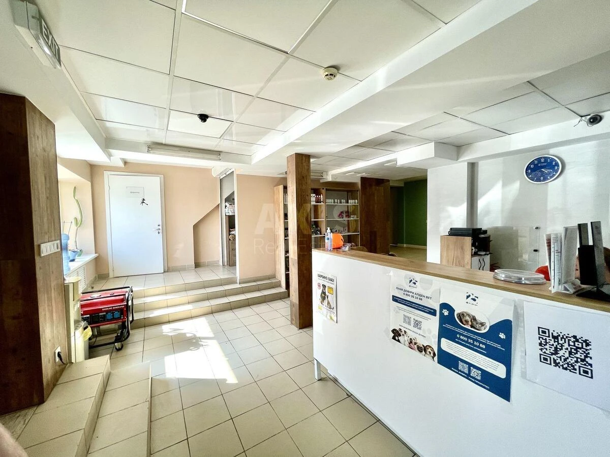 Trade object pr-t Lobanovs'kogo 4, 220m26945711