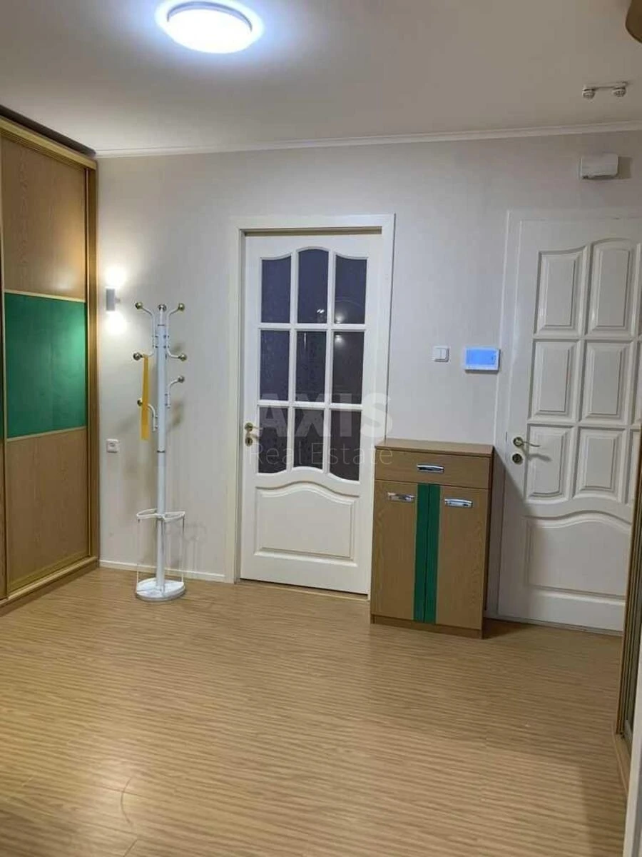 3к квартира ул. Старонаводницкая 8Б6932213