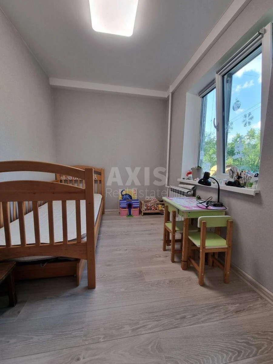 4k apartment vul. Ronalda Reyhana 206847415
