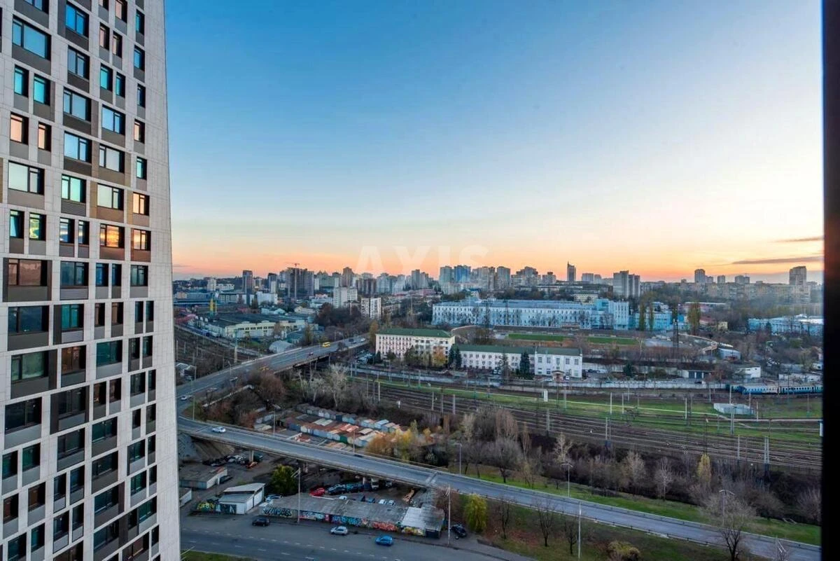 1к квартира пр-т Берестейский 11, корп. 26683319