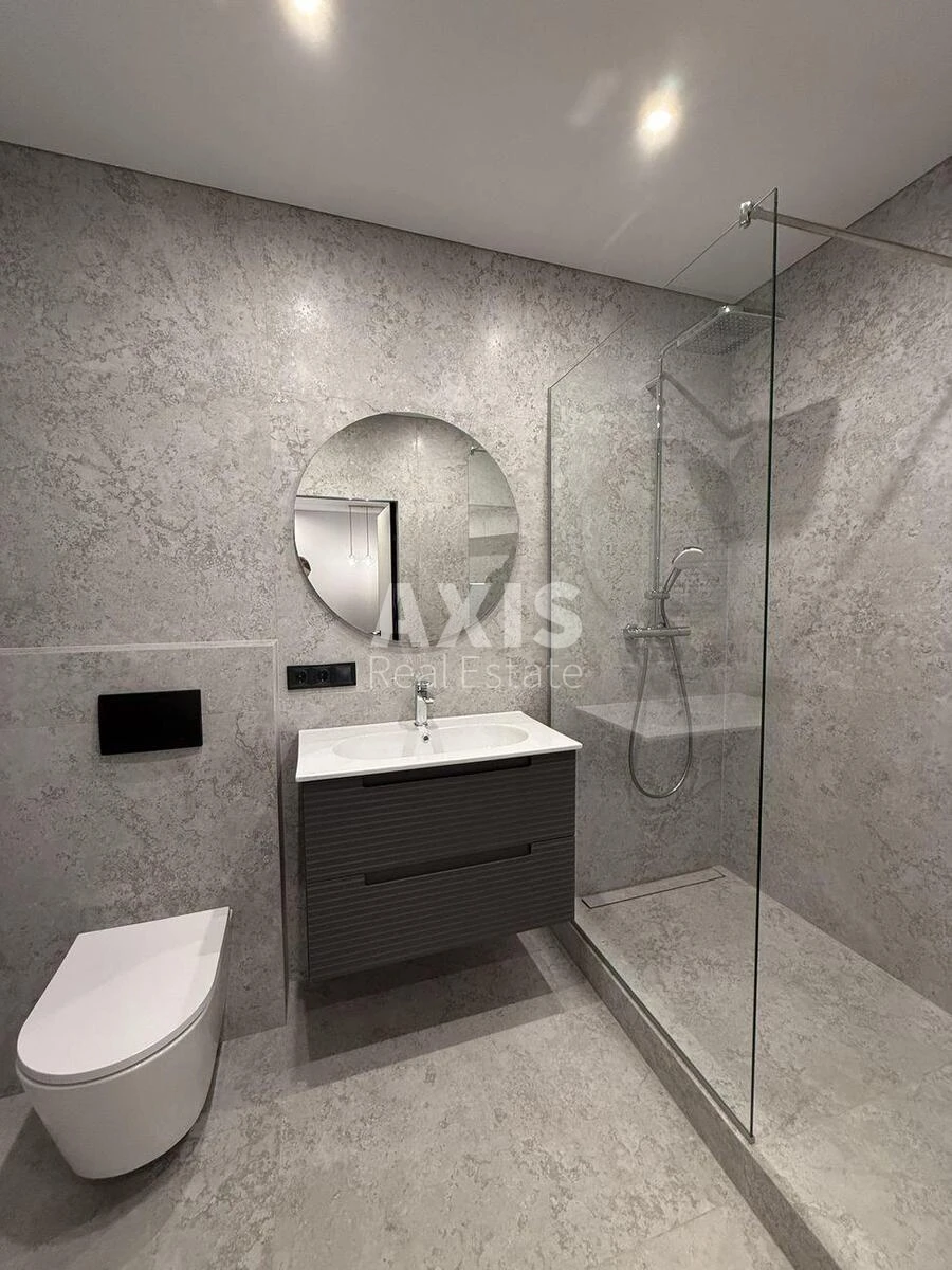 1k apartment pr-t Berestejskij 11B679617