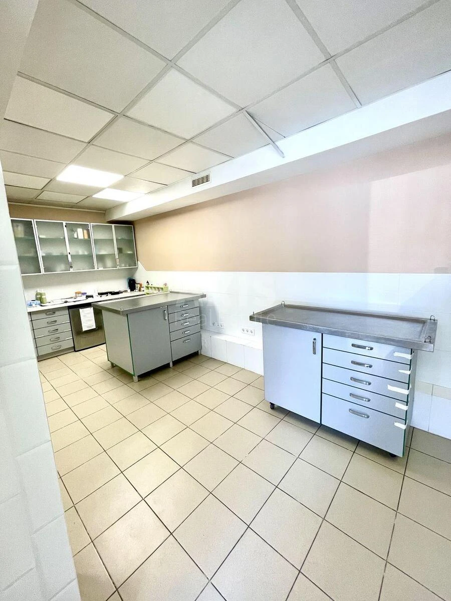 Trade object pr-t Lobanovs'kogo 4, 220m26945712