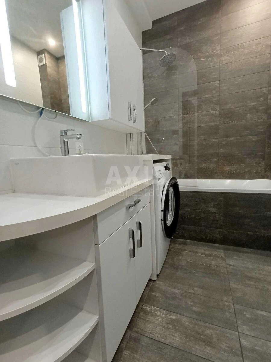 2k apartment vul. Lucenka Dmytra 106986113