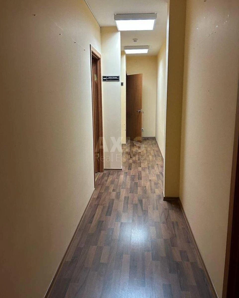 Office vul. Saksagans'kogo 111А, 696m2690971