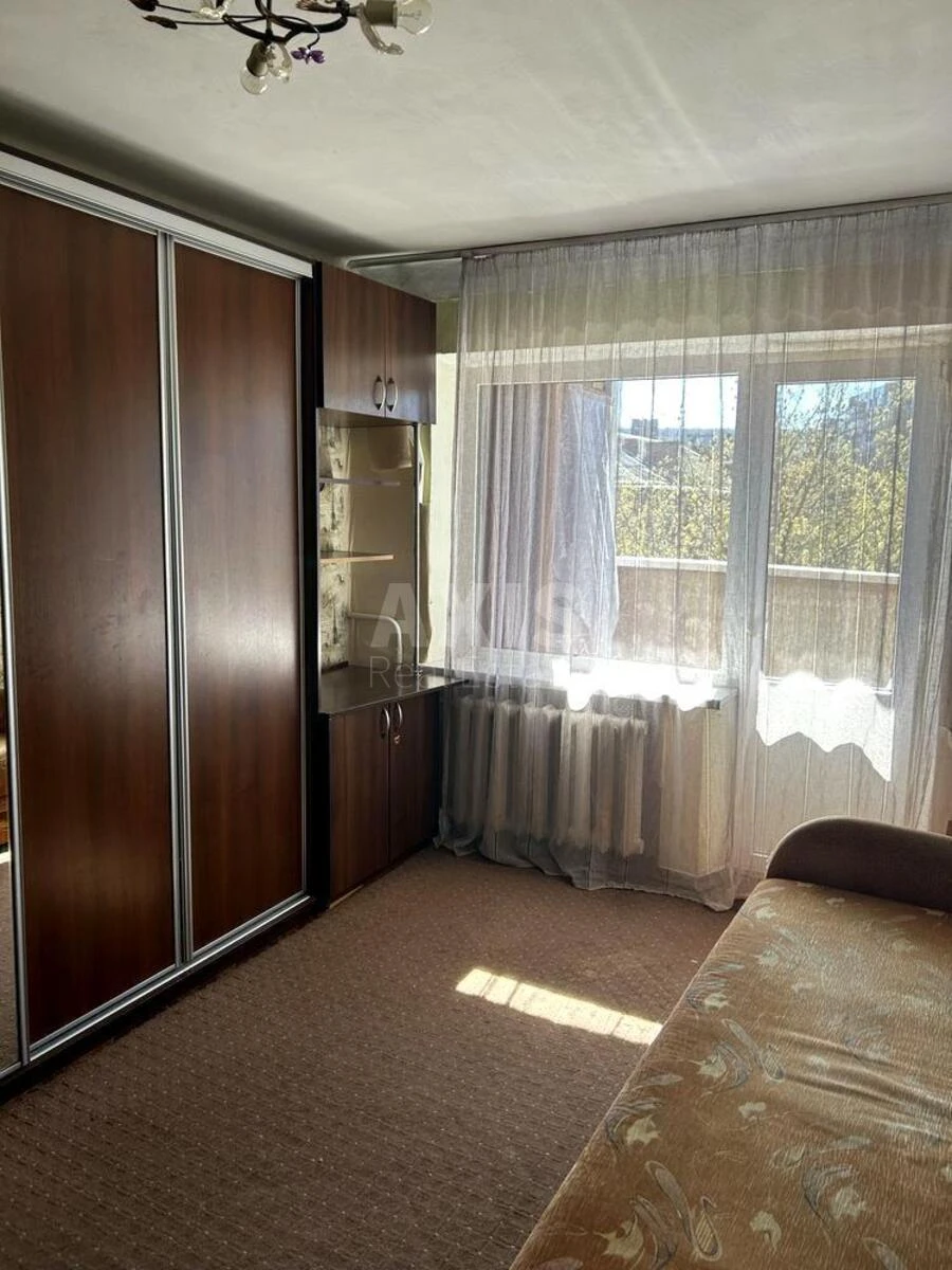 1k apartment vul. Mezhova 19Б676600