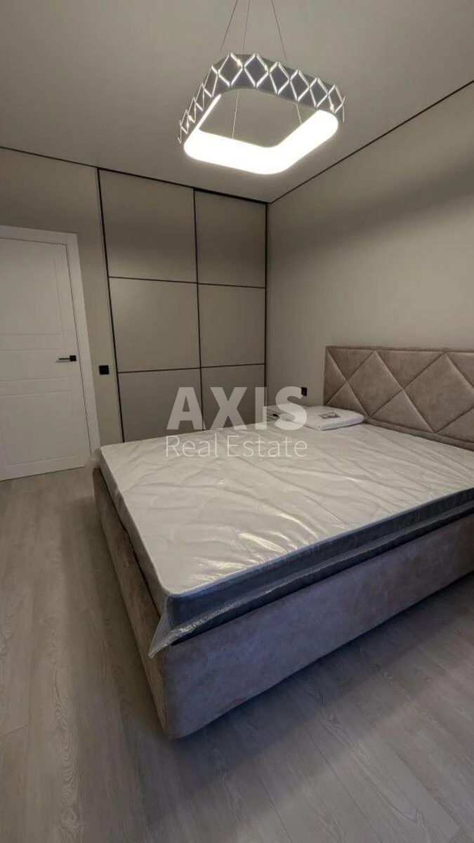 1k apartment pr-t Yevropeyskoho Soyuzu 45692945