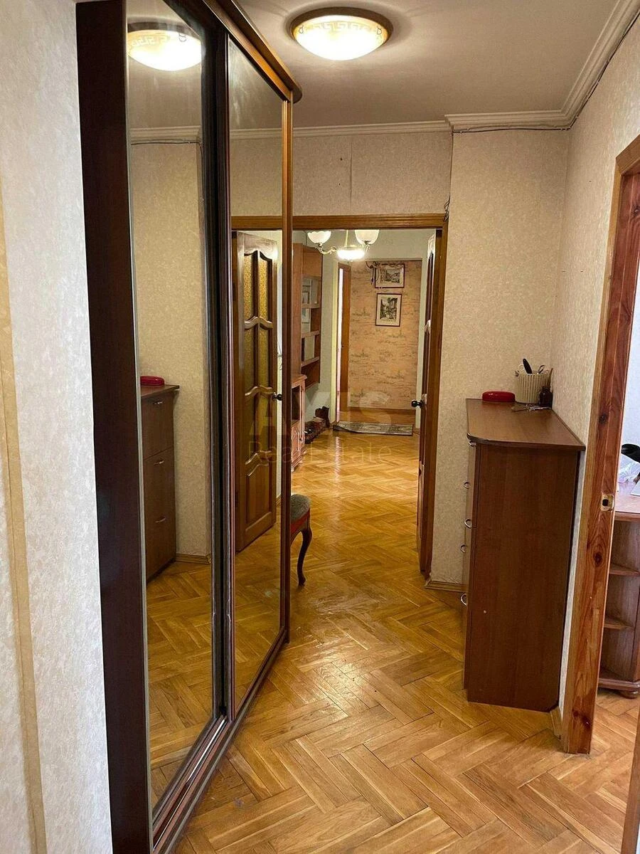 3к квартира ул. Левко Лукьяненко 13А6954215