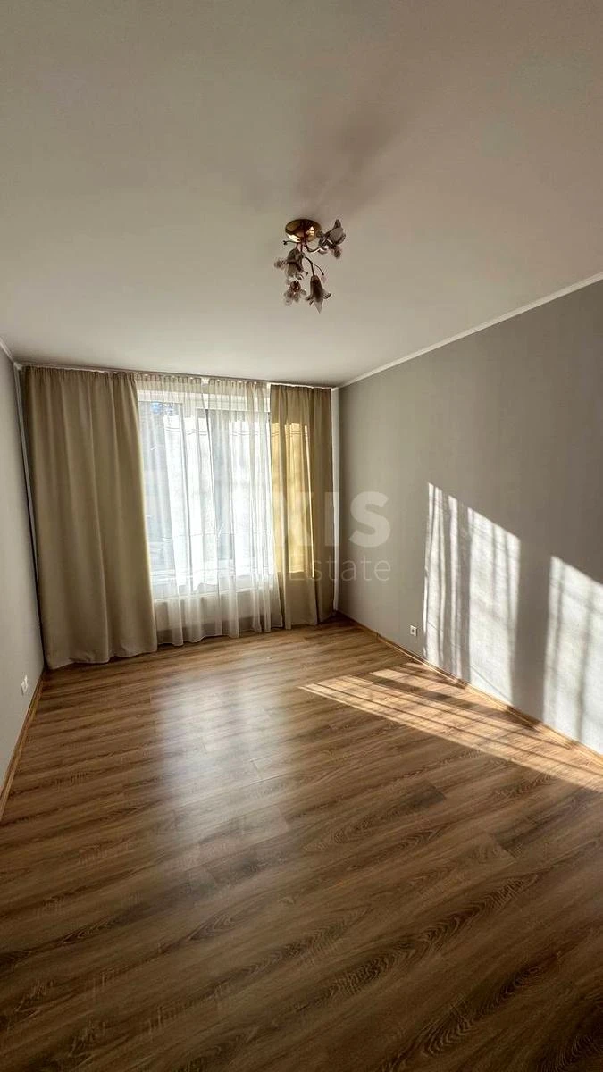 2k apartment vul. Petryc'kogo Anatolija 15664773