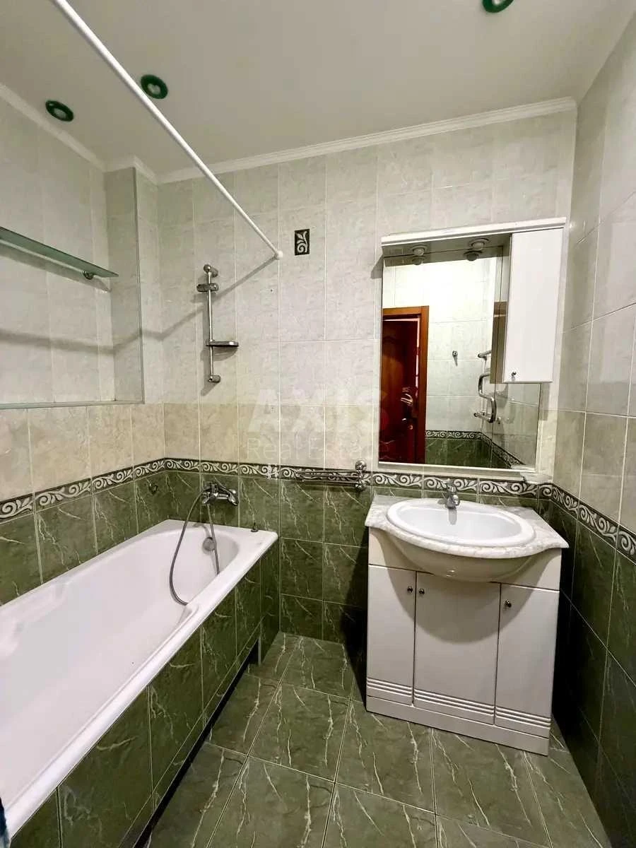 2k apartment bul. Verhovnoi' Rady 21А700616