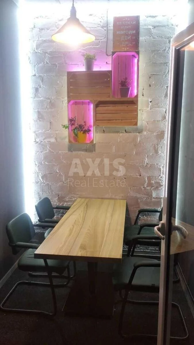 Office uzv. Klovs'kyj 7А, 120m2698413