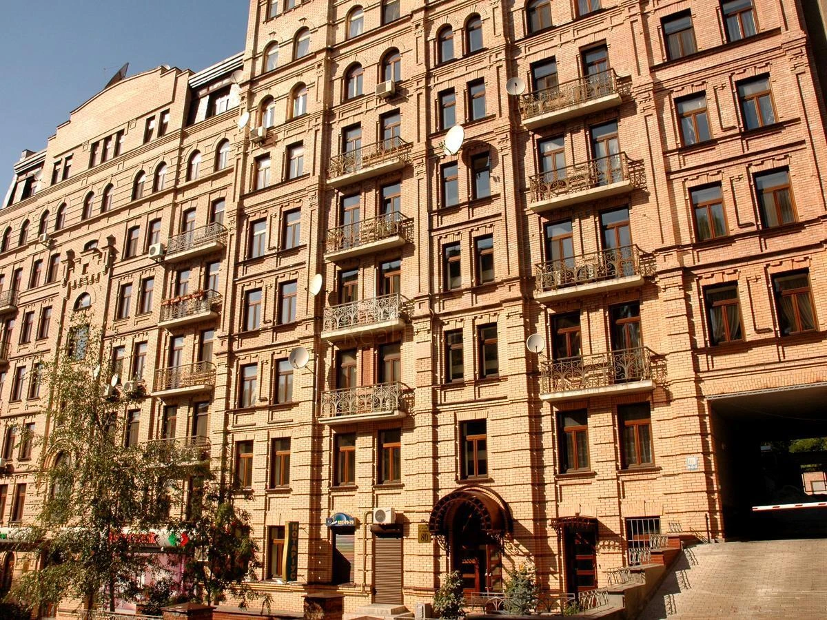 4к квартира ул. Хмельницкого Богдана 807024619