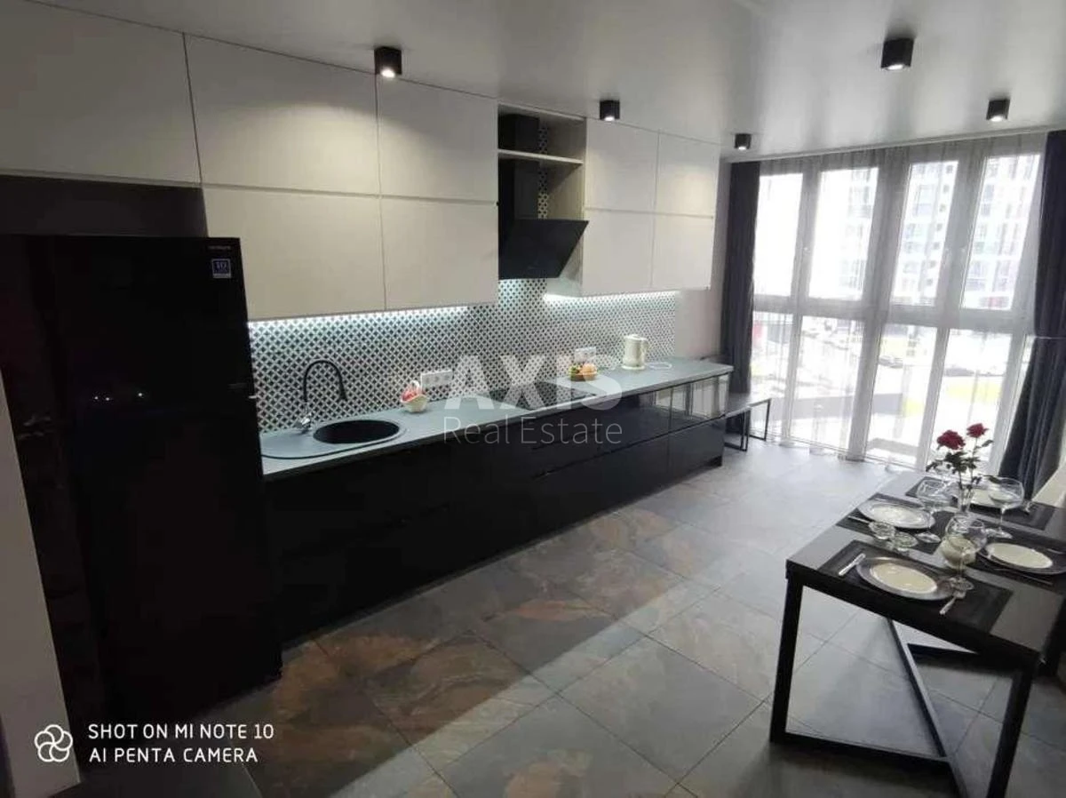 1k apartment vul. Mykil's'ko-Slobids'ka 1023755