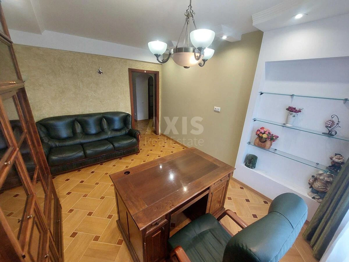 4k apartment vul. Yulia Zdanovska 54А699318