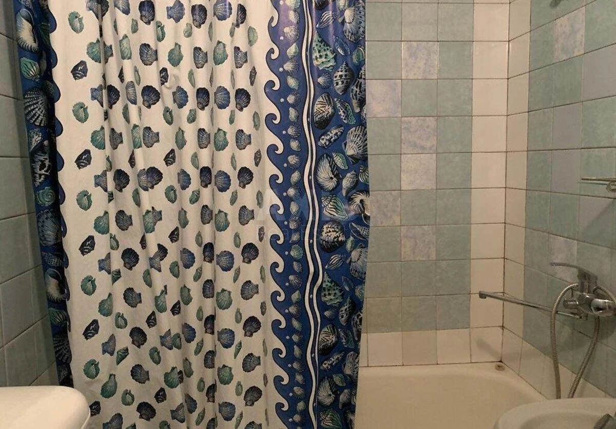 1k apartment vul. Lavruhina Mykoly 11701152