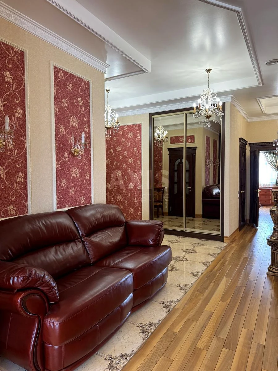 3к квартира ул. Крещатик 27Б687125
