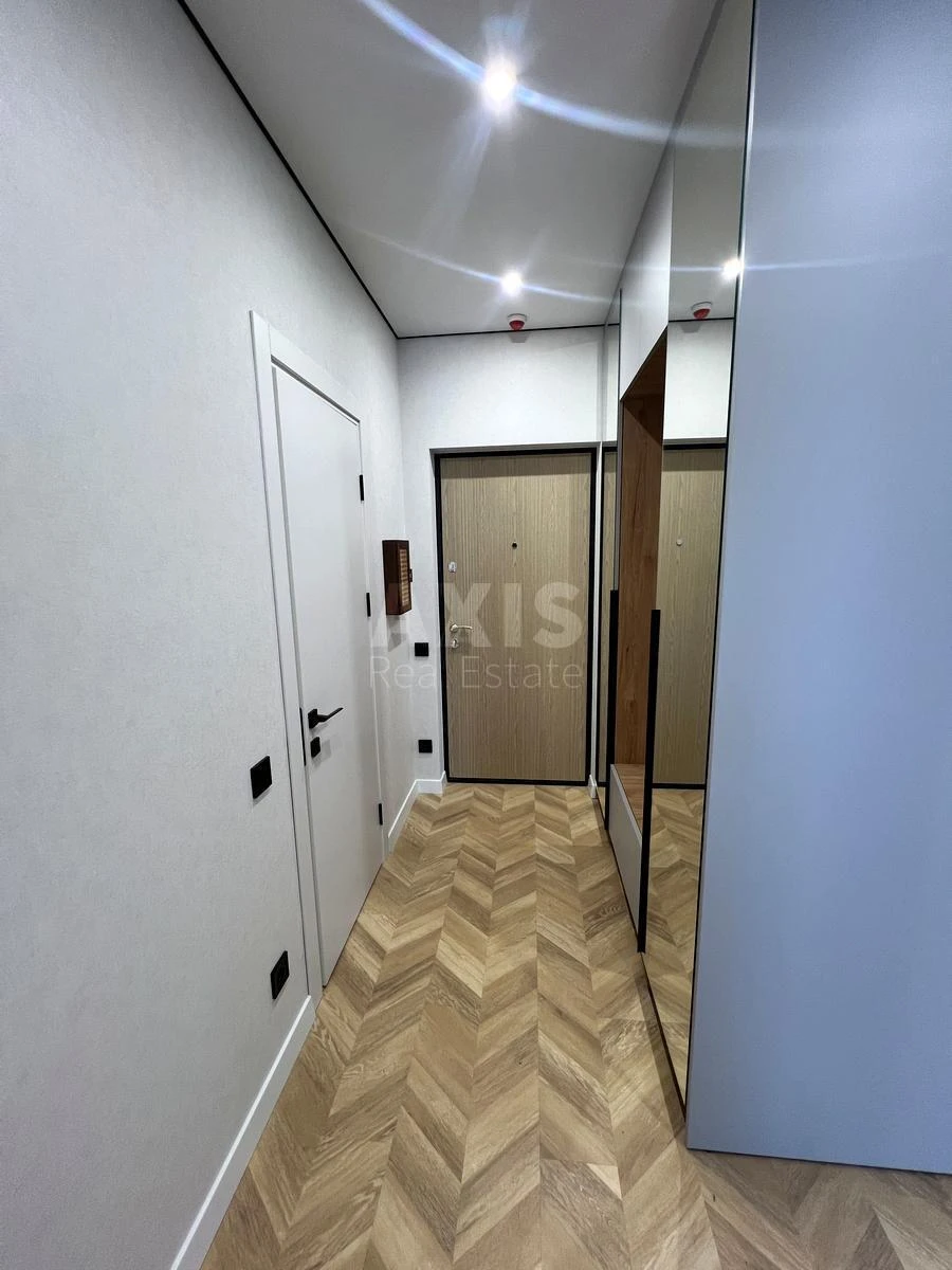 2к квартира ул. Михаила Максимовича 246576514