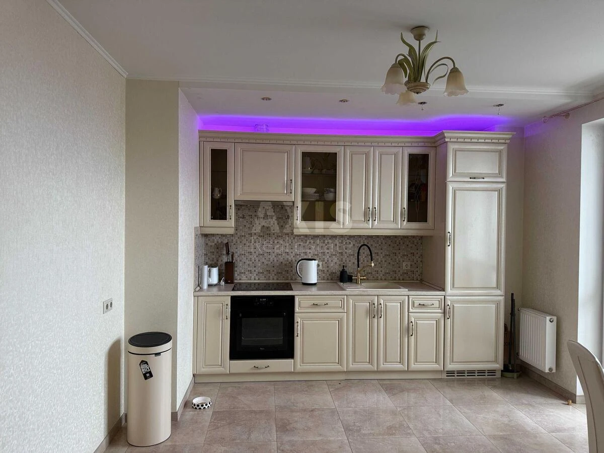 2k apartment vul. Shums'kogo Jurija 1А68763