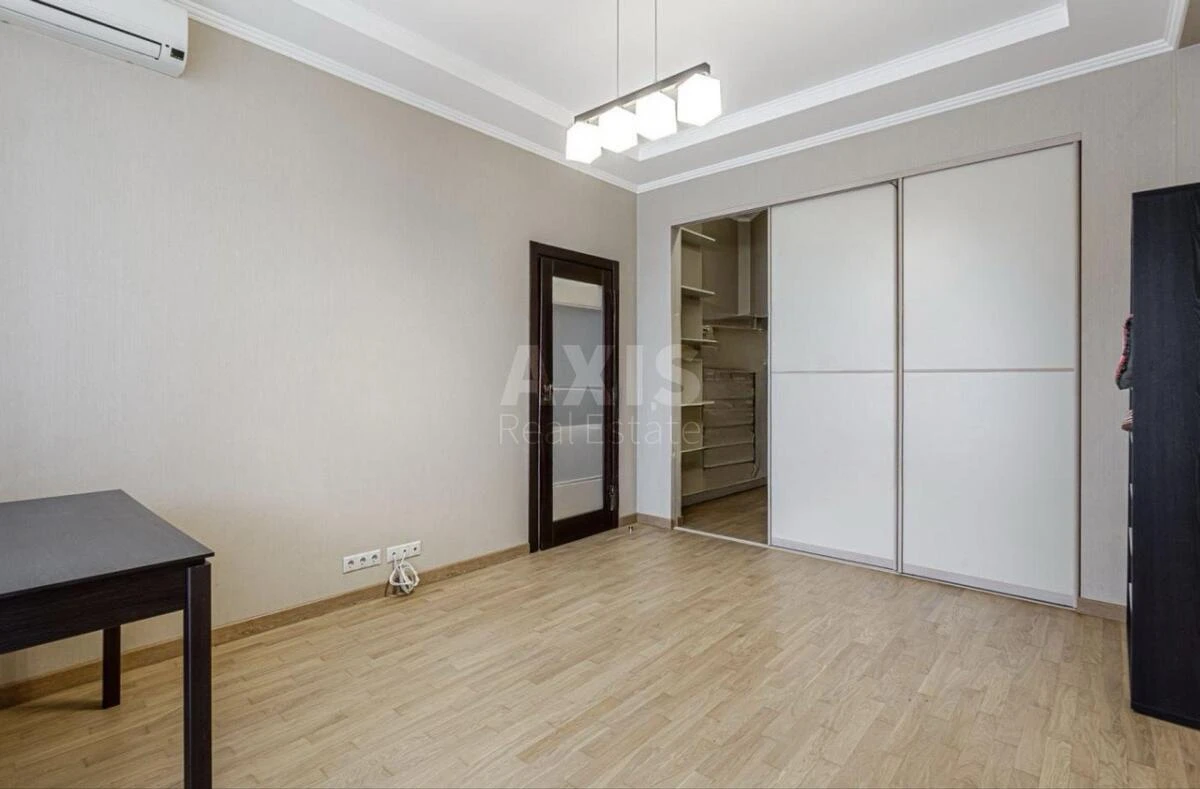 4k apartment bul. Lesi Ukrai'nky 7Б700228