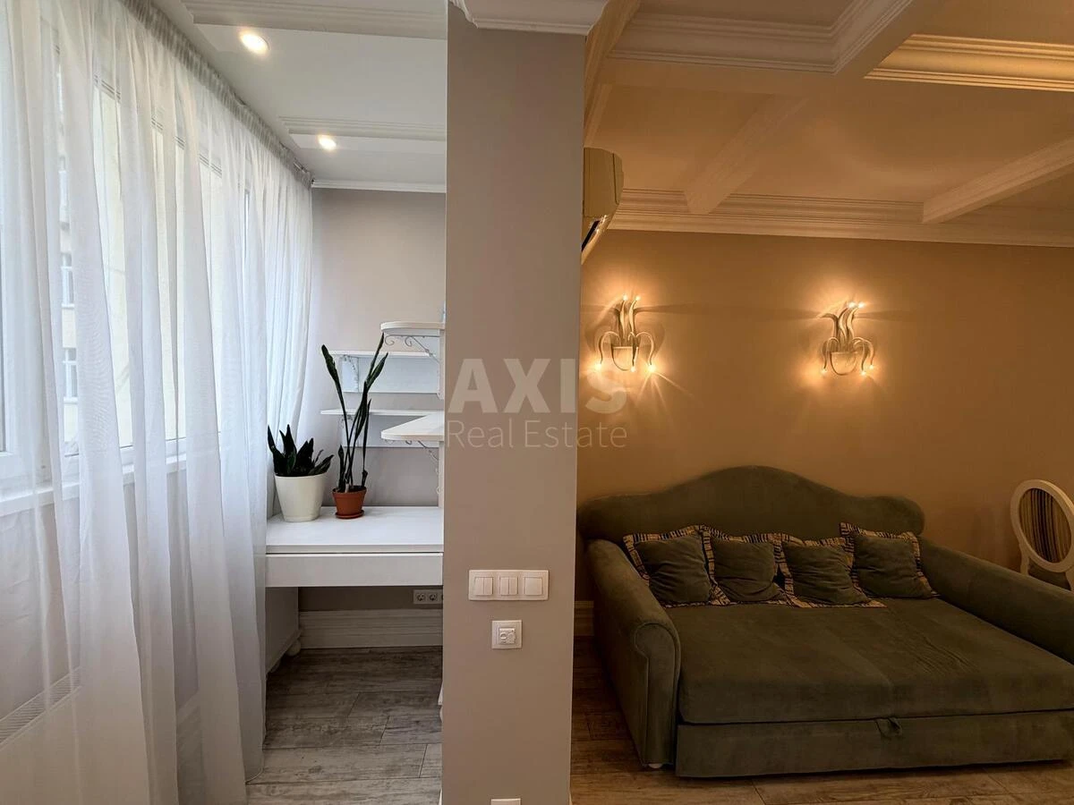 2к квартира ул. Семьи Кульженков 33689107