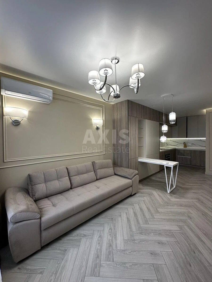 3k apartment nab. Dniprovs'ka 18А693653