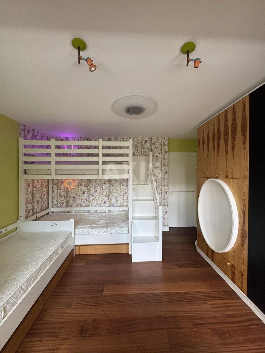 3k apartment vul. Antonovycha 88698698