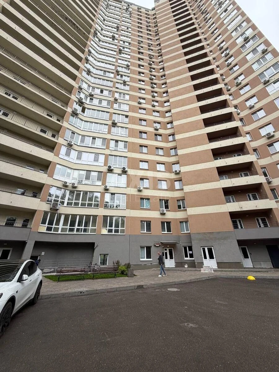 Trade object vul. Novopol'ova 2, 199m271217