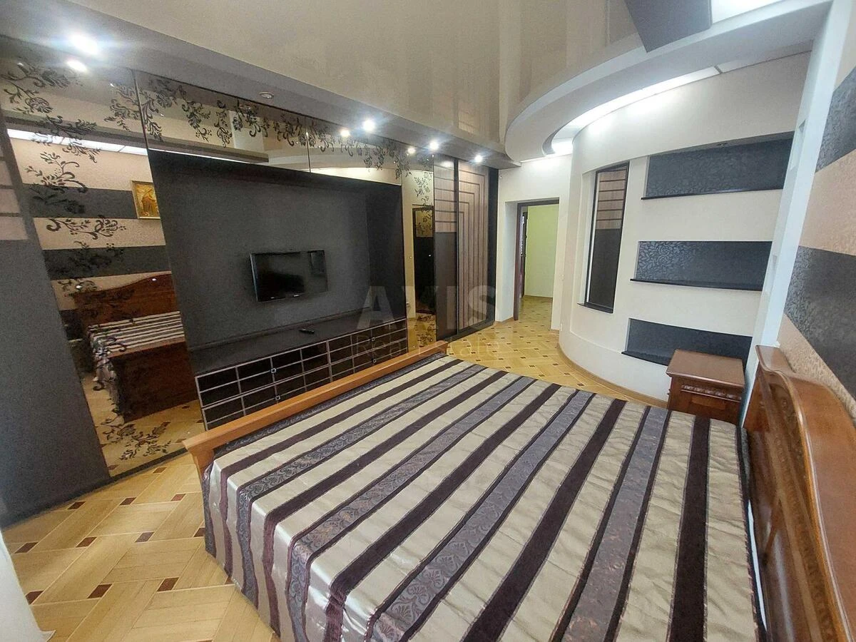 4k apartment vul. Yulia Zdanovska 54А6993110