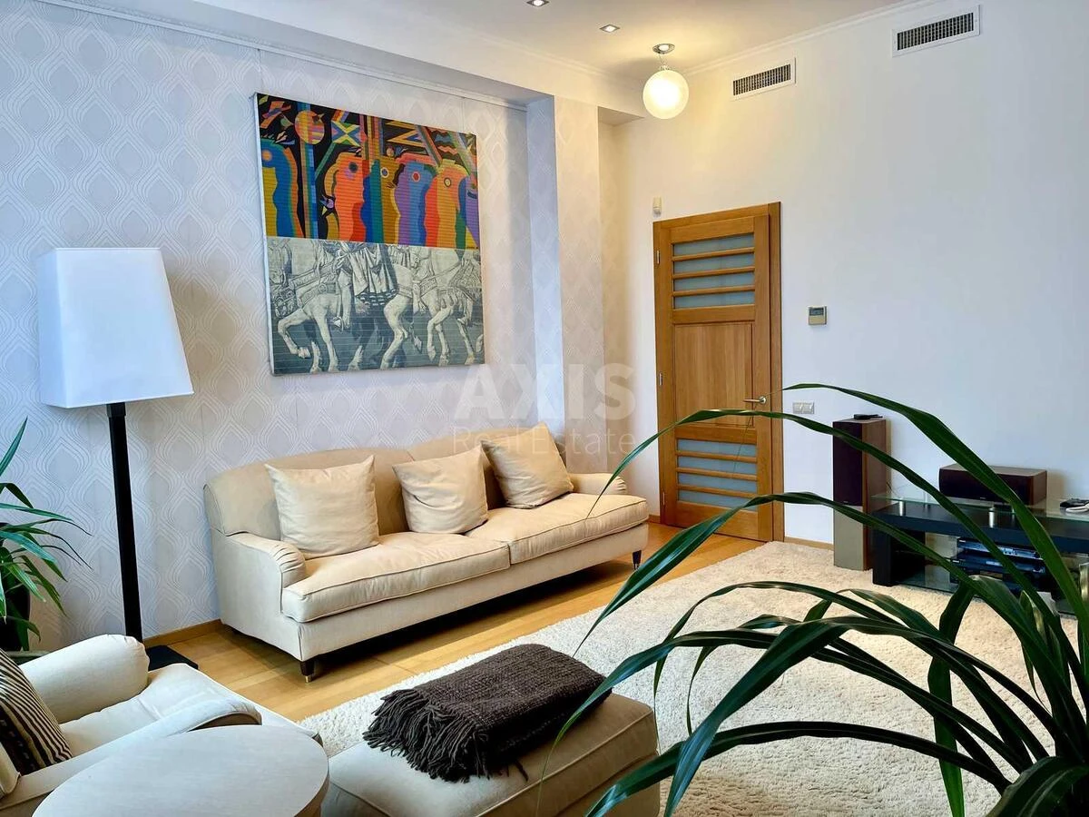 House vul. Redutna, 575m2, Kyiv city704548