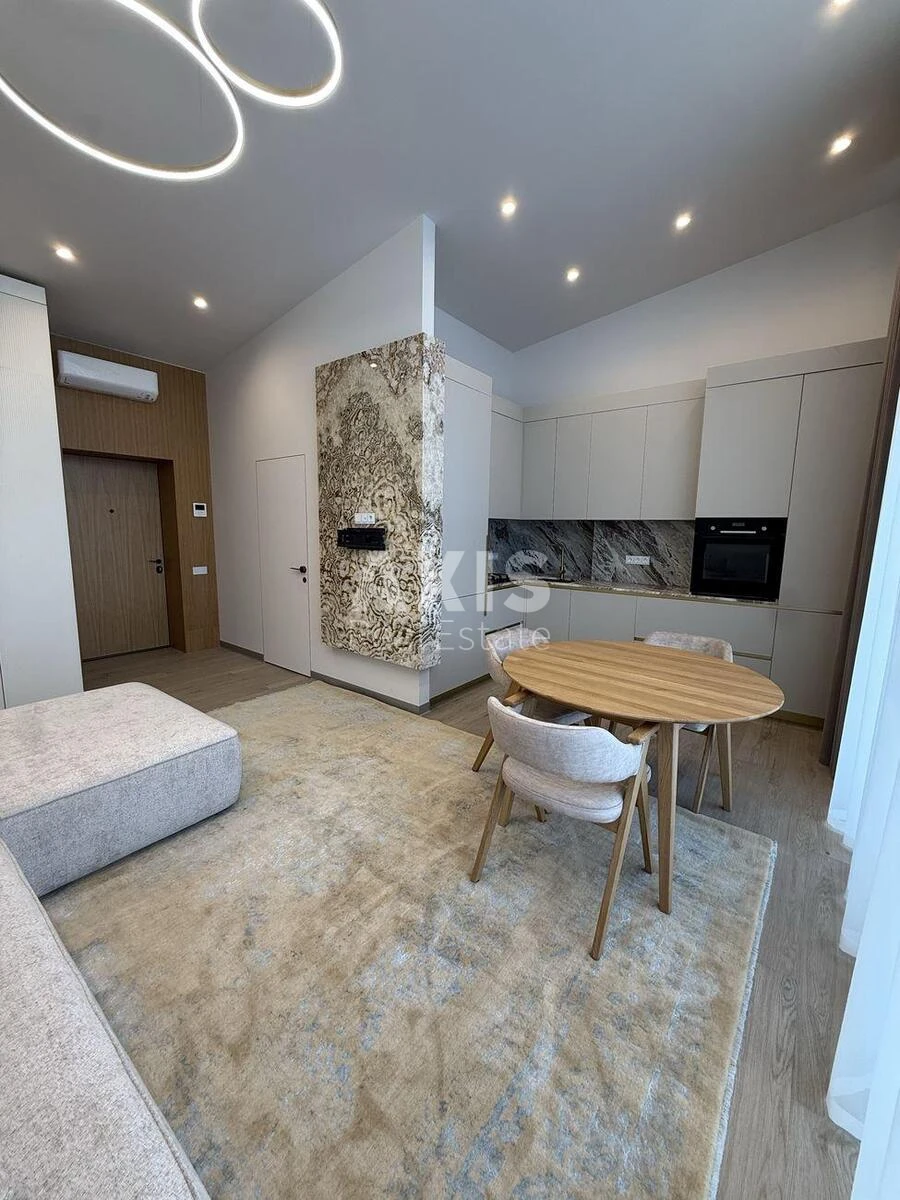 2k apartment vul. Radystiv 3261942
