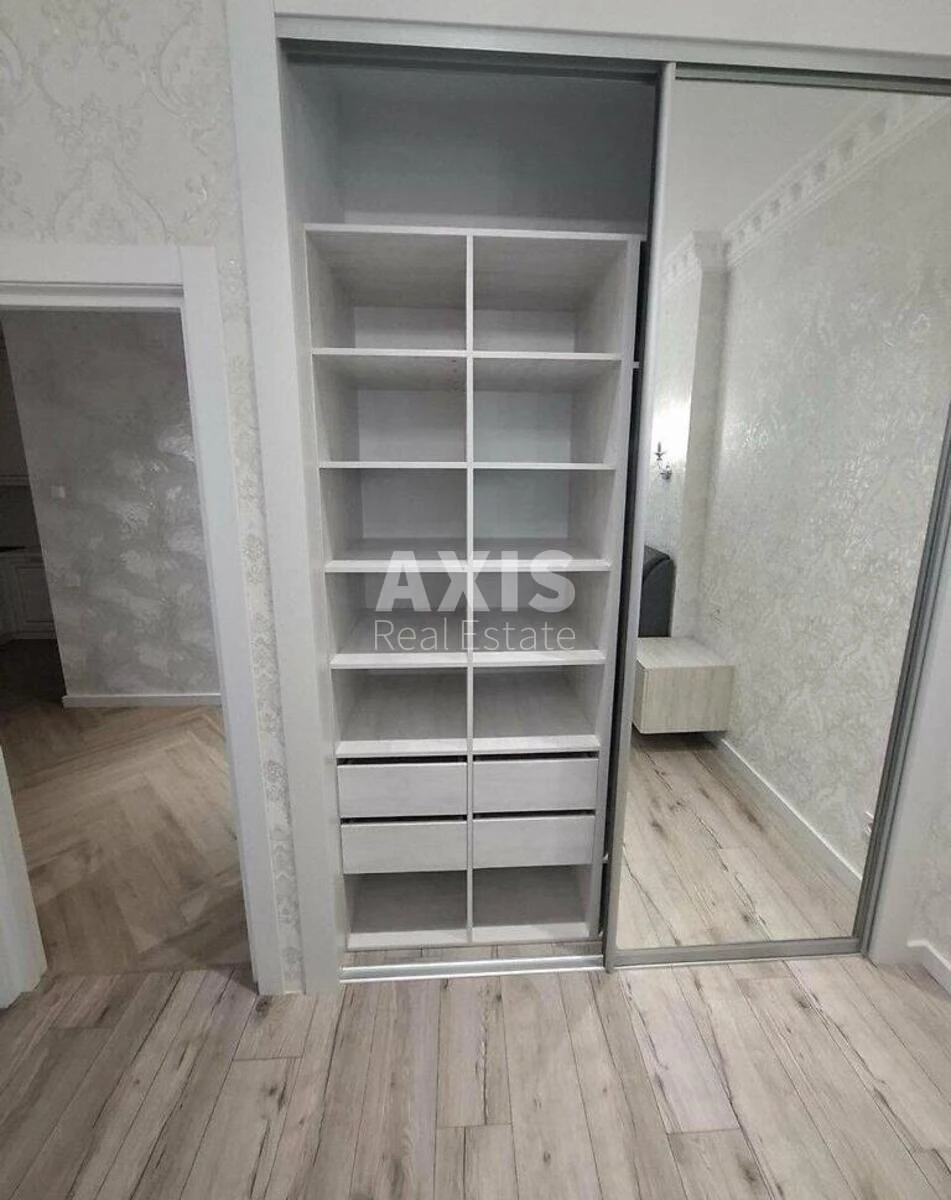 2k apartment pr-t Berestejskij 11, Block 16697110