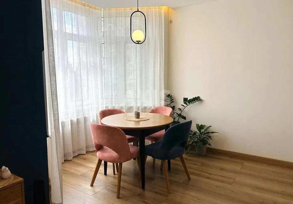 2k apartment vul. Lypkivs'kogo Vasylja Mytropolyta 37Б683824