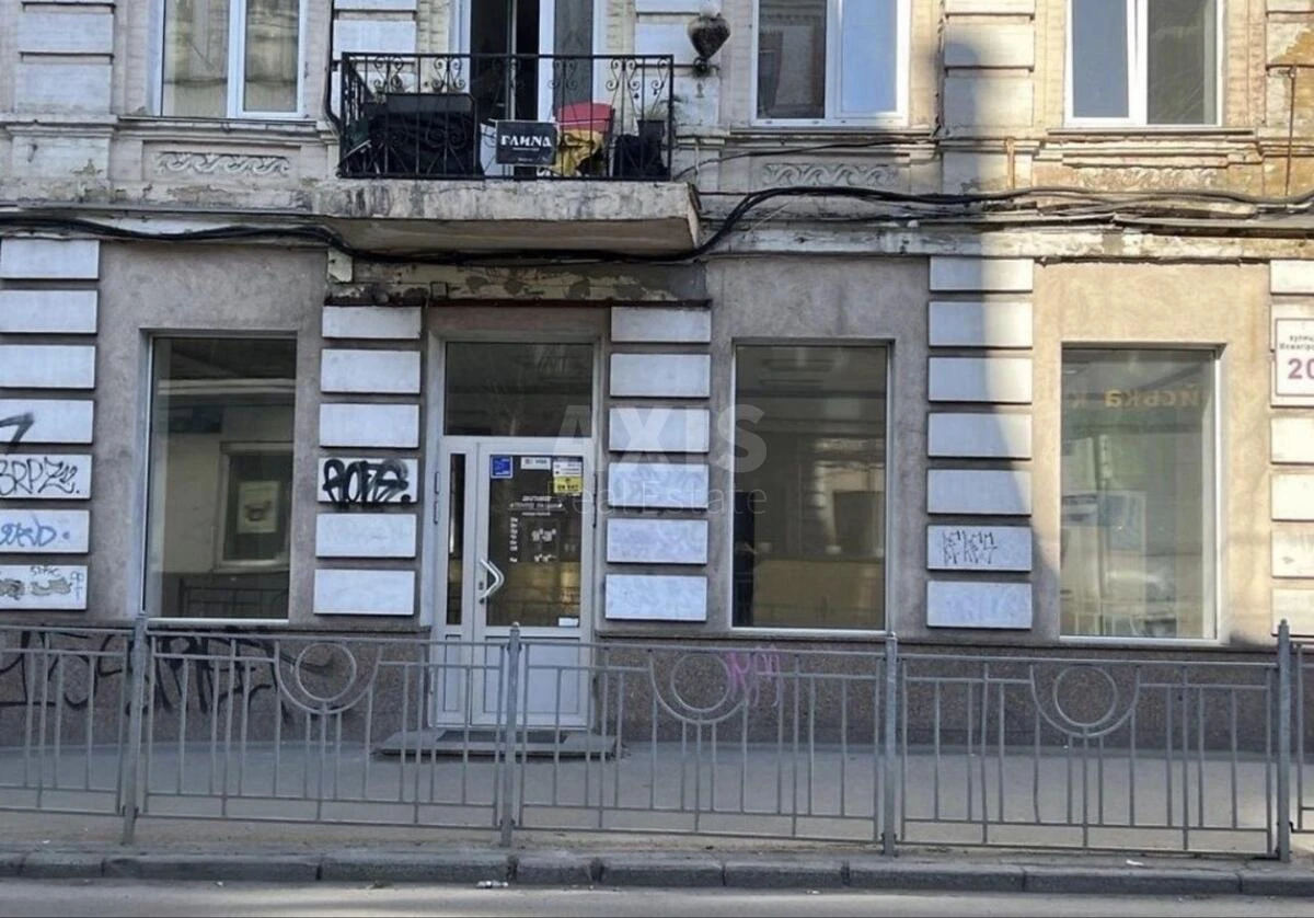 Объект торговли ул. Нижний Вал 37, 117м2700350