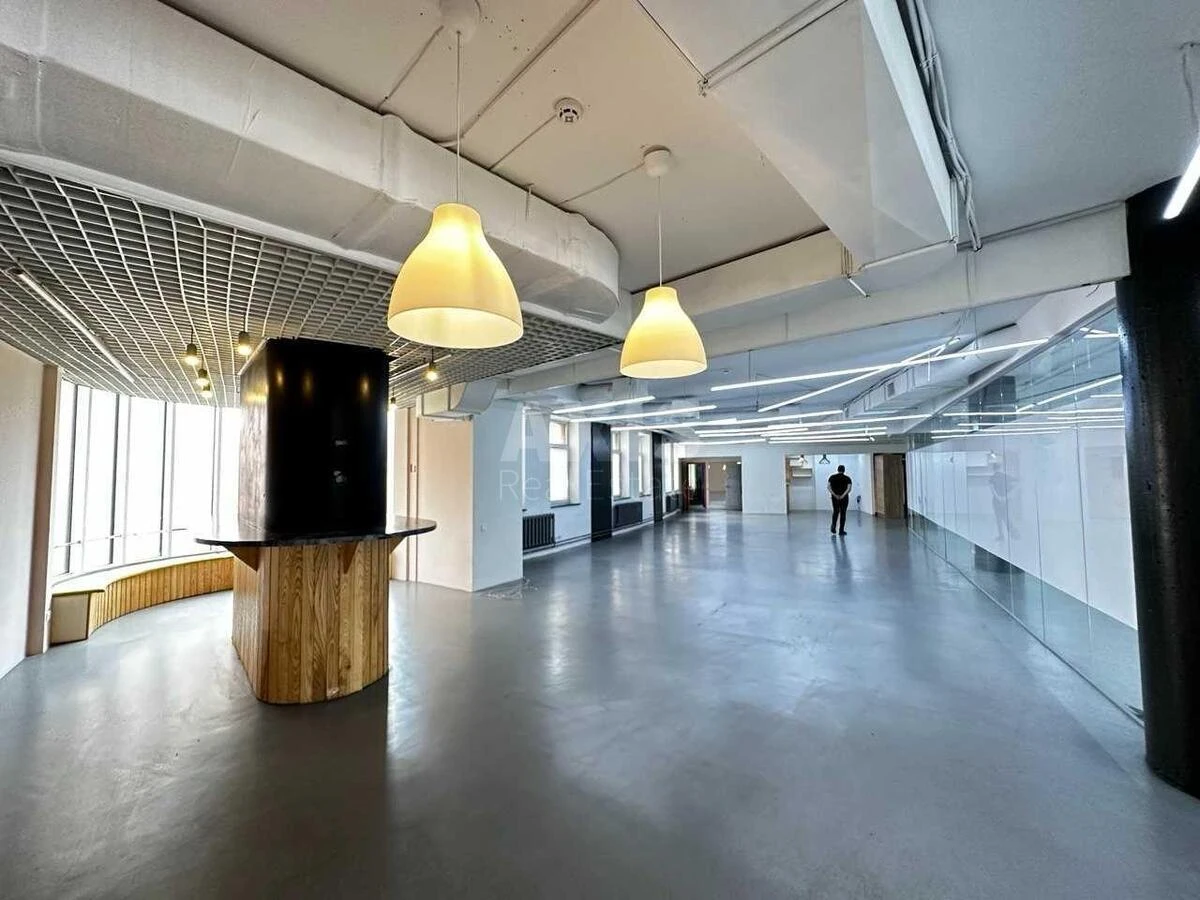 Office bul. Lesi Ukrai'nky 23Б, 412m268688